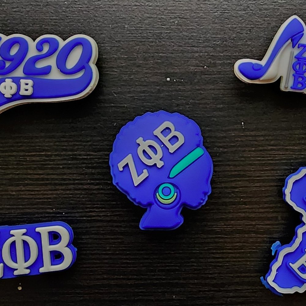 Zeta Croc Charms